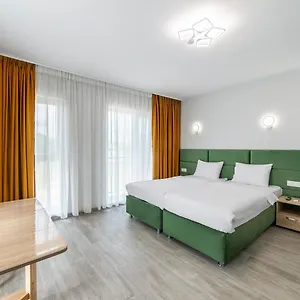 3* Apartahotel By Citybookings